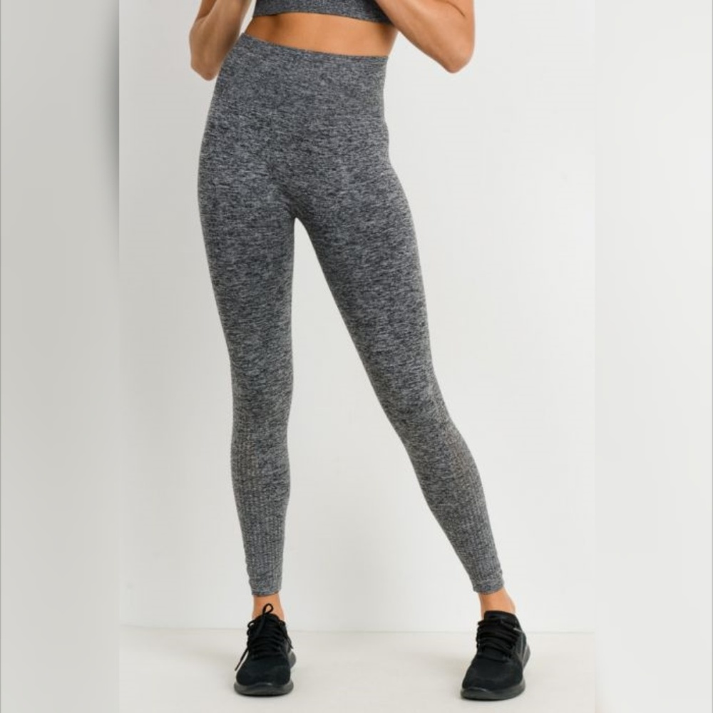 Perforated Cascade Wrap Seamless Highwaist Legging - Picture 2 of 7